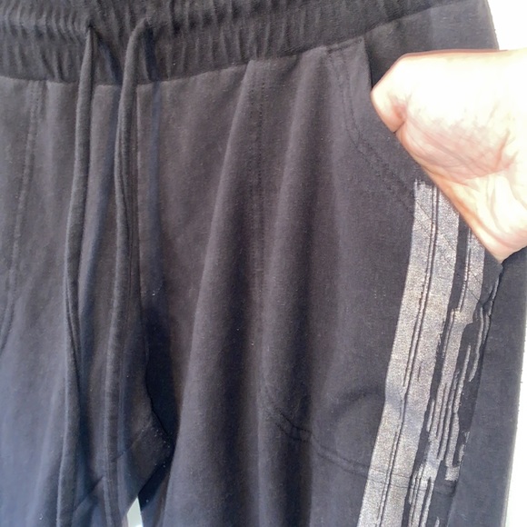 Free People We the Free joggers sweatpants with sparkly glitter - Picture 5 of 10